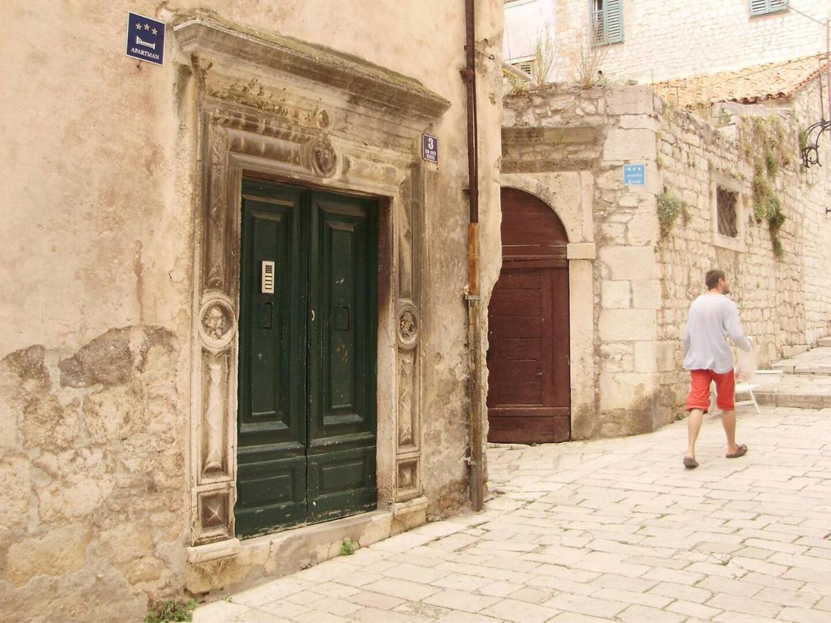 Studio Apartment In The Old City Of Šibenik Esterno foto