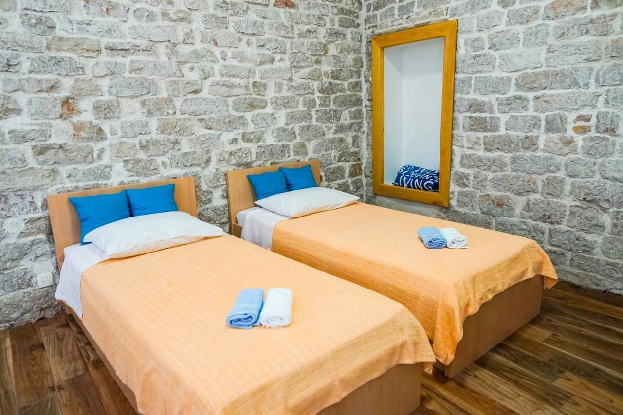Studio Apartment In The Old City Of Šibenik Esterno foto