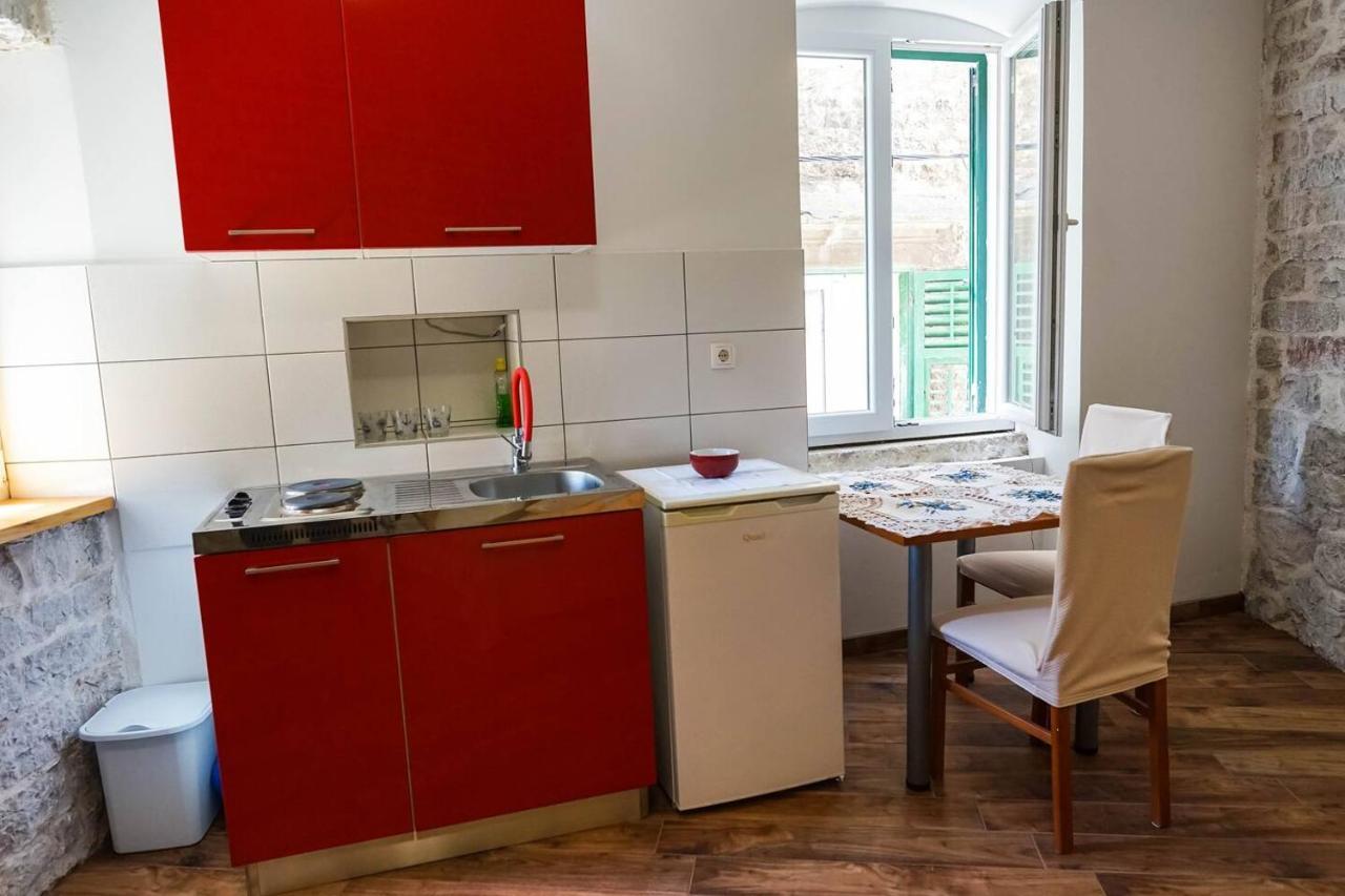 Studio Apartment In The Old City Of Šibenik Esterno foto