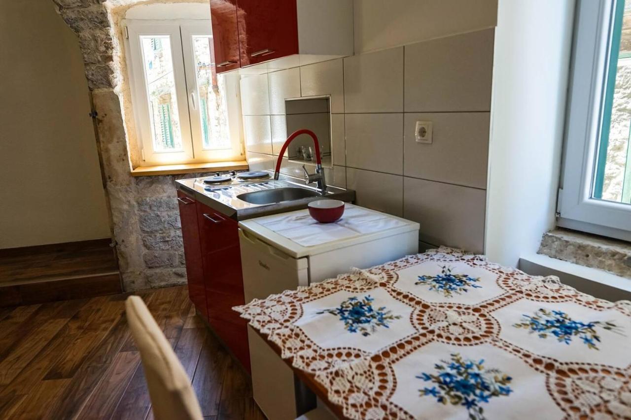Studio Apartment In The Old City Of Šibenik Esterno foto